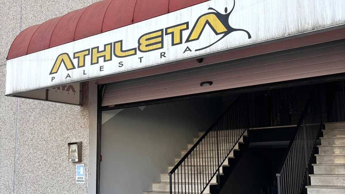 L'ingresso della palestra Athleta a San Pietro in Cariano